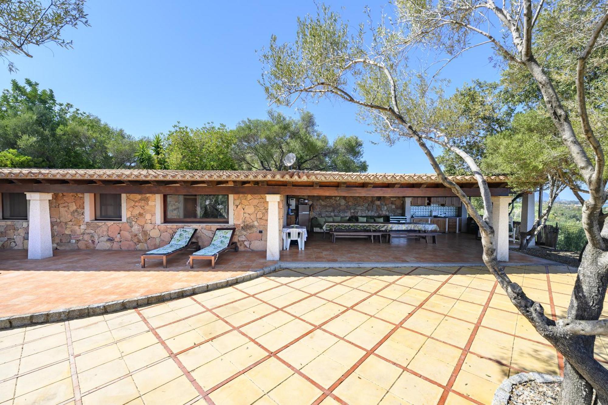 Villa Il Panorama Di Orri Tortoli Luaran gambar